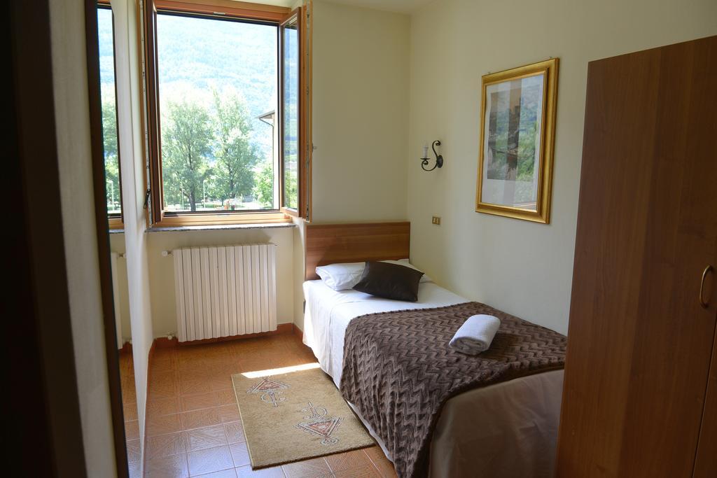 Albergo Altavilla Tirano Extérieur photo