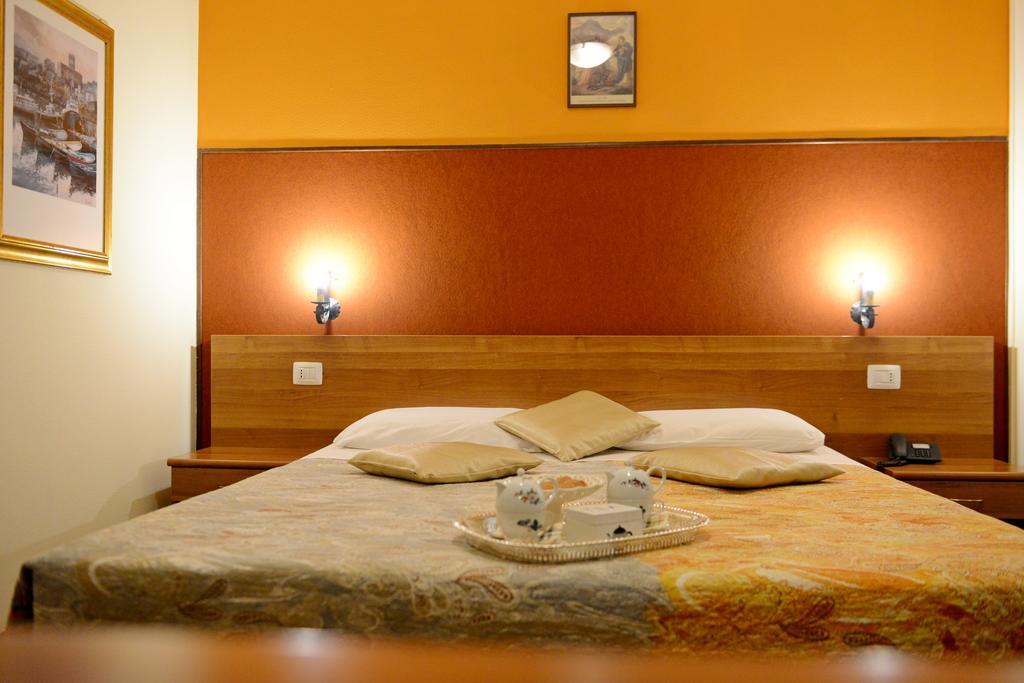 Albergo Altavilla Tirano Extérieur photo
