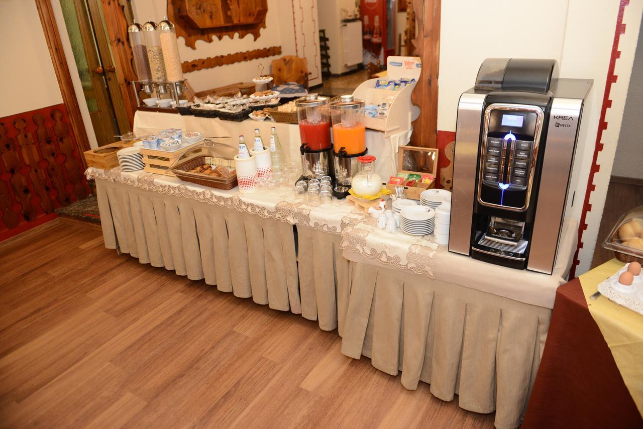 Albergo Altavilla Tirano Extérieur photo
